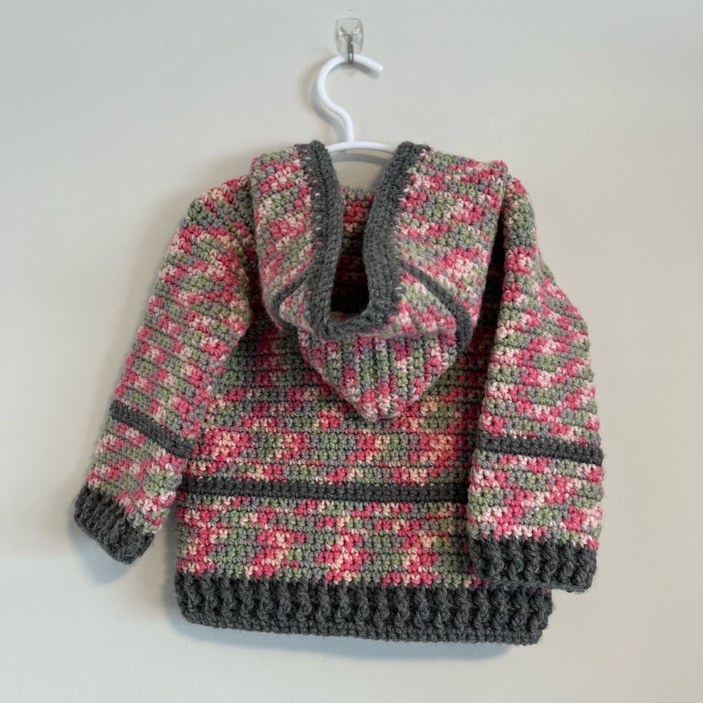 Hand knit boho style cardigan 🖤 - Picture 3 of 5